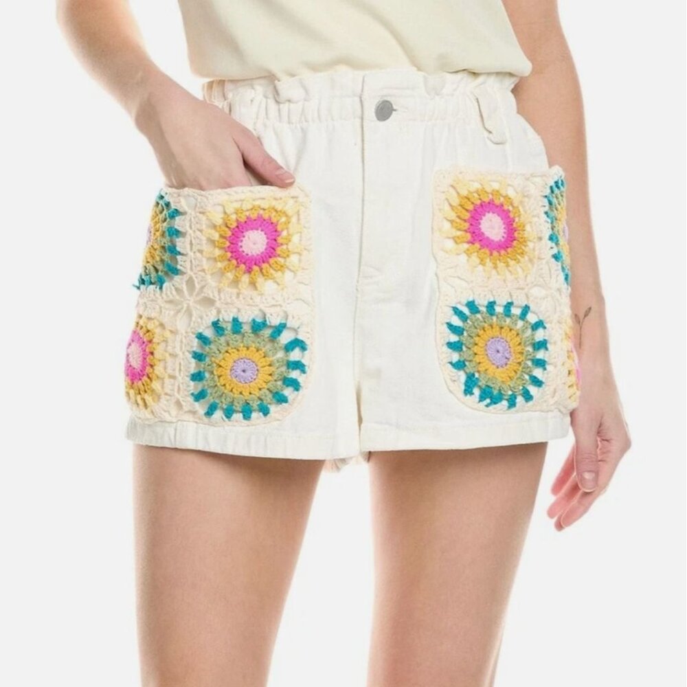 BlankNYC Crochet Pocket Paperbag Jean Shorts M White Granny Square Patchwork NWT
